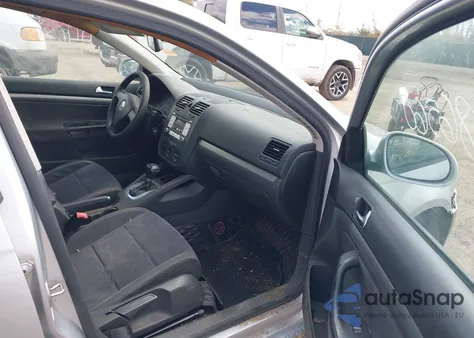 2006 Volkswagen Jetta Value Edition from USA, damaged, VIN 3VWPF71KX6M622565